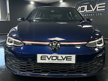 Used Volkswagen Golf 2024 for sale - 77638134: Photo