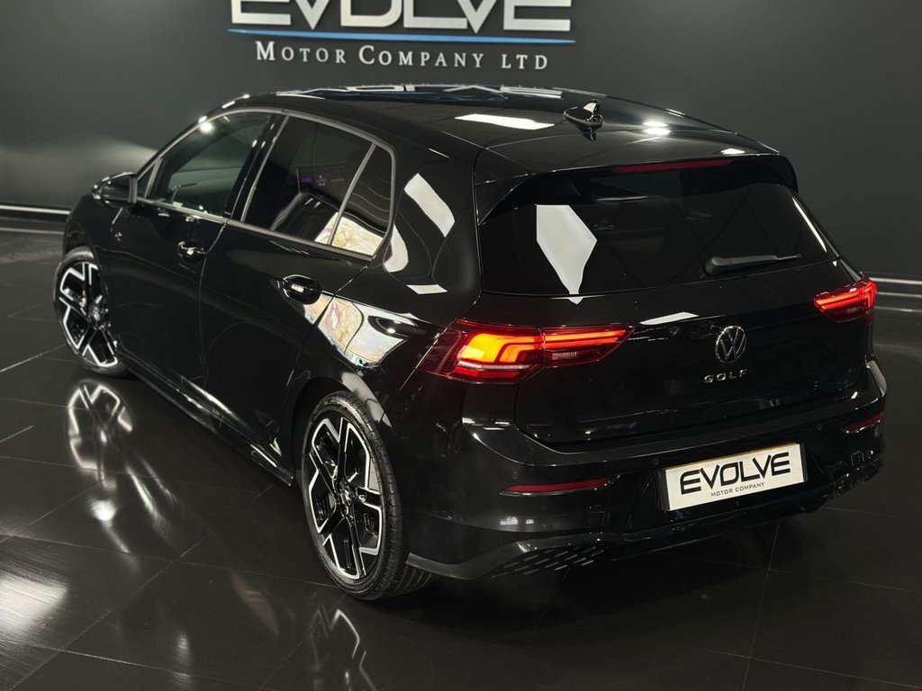 Used Volkswagen Golf 2025 for sale - 77976351: Photo 14