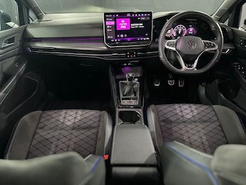 Used Volkswagen Golf 2025 for sale - 77976351: Photo