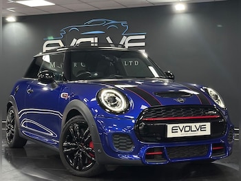 Used MINI Hatch 2019 for sale - 76092723: Photo
