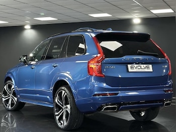 Used Volvo XC90 2020 for sale - 76048069: Photo 2