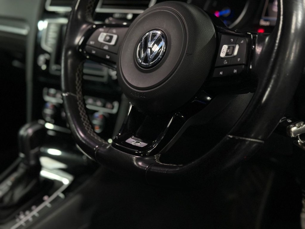 Used Volkswagen Golf 2017 for sale - 77627357: Photo 20