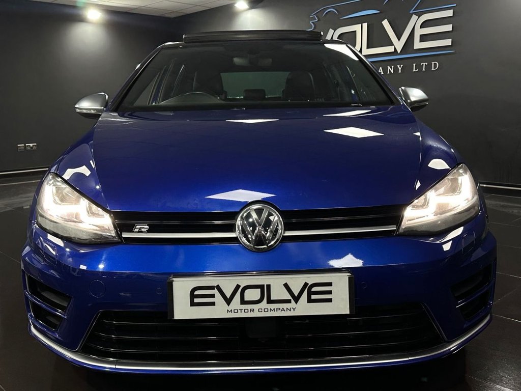 Used Volkswagen Golf 2017 for sale - 77627357: Photo 4