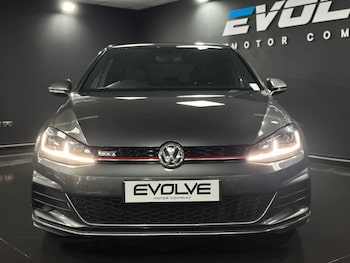 Used Volkswagen Golf 2017 for sale - 79059008: Photo