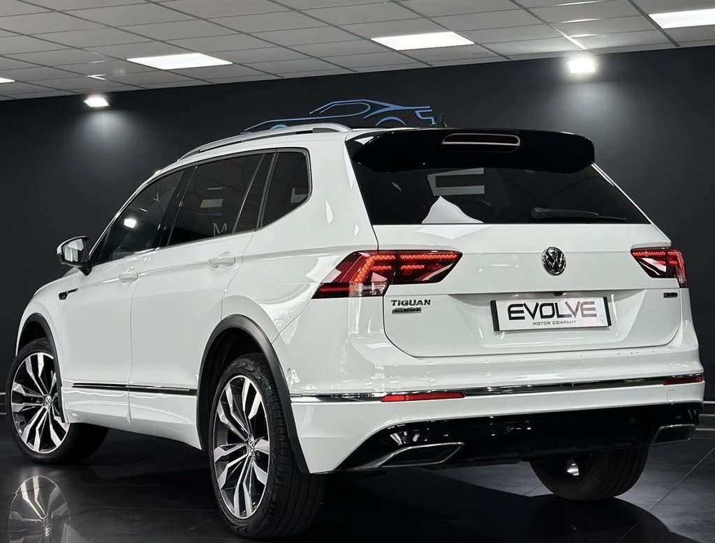 Used Volkswagen Tiguan Allspace 2020 for sale - 76092487: Photo 2