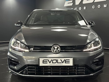 Used Volkswagen Golf 2017 for sale - 78650134: Photo