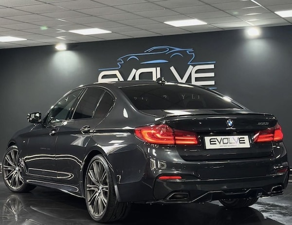 Used BMW 5 Series 2017 for sale - 76261333: Photo 2