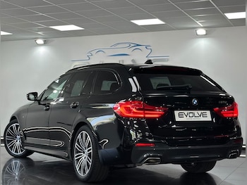 Used BMW 5 Series 2020 for sale - 75527385: Photo