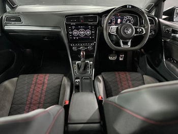 Used Volkswagen Golf 2019 for sale - 75832719: Photo