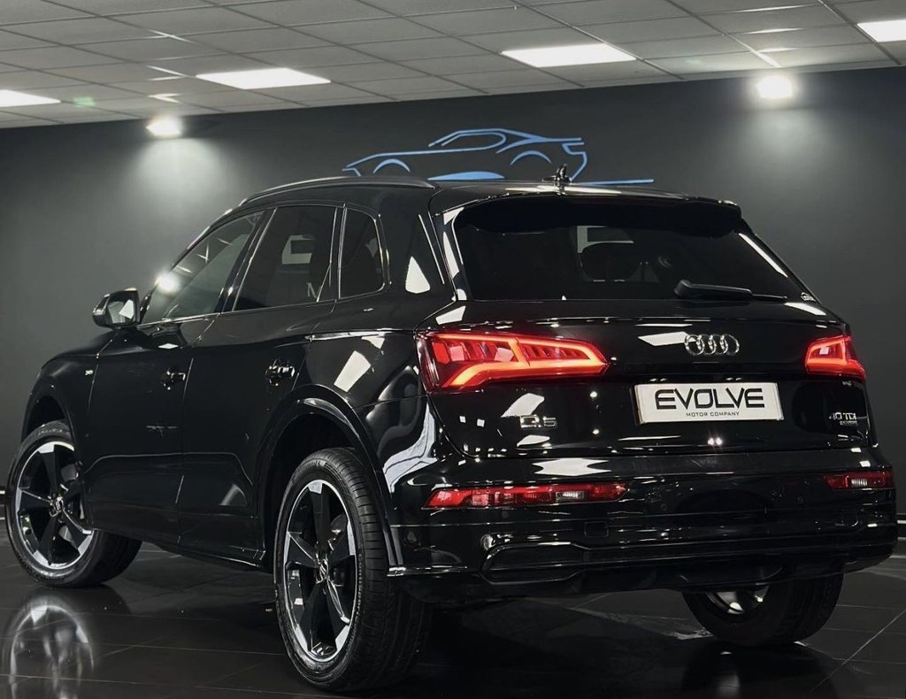 Used Audi Q5 2020 for sale - 76590733: Photo 2