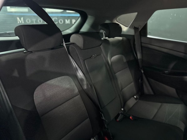 Used Hyundai TUCSON 2018 for sale - 76162850: Photo 18