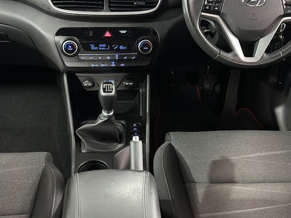 Used Hyundai TUCSON 2018 for sale - 76162850: Photo 26