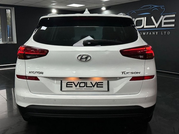 Used Hyundai TUCSON 2018 for sale - 76162850: Photo 5