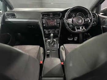 Used Volkswagen Golf 2016 for sale - 76559112: Photo