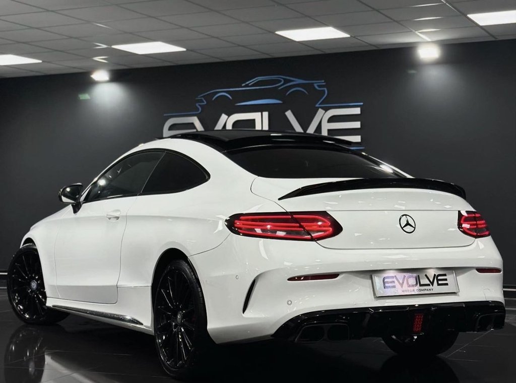 Used Mercedes-Benz C Class 2016 for sale - 76740327: Photo 2