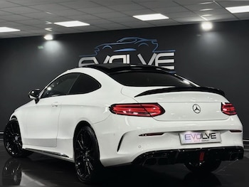 Used Mercedes-Benz C Class 2016 for sale - 76740327: Photo