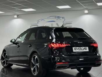 Used Audi A4 Avant 2021 for sale - 74649985: Photo