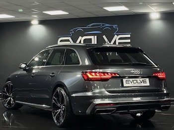 Used Audi A4 2019 for sale - 77341708: Photo