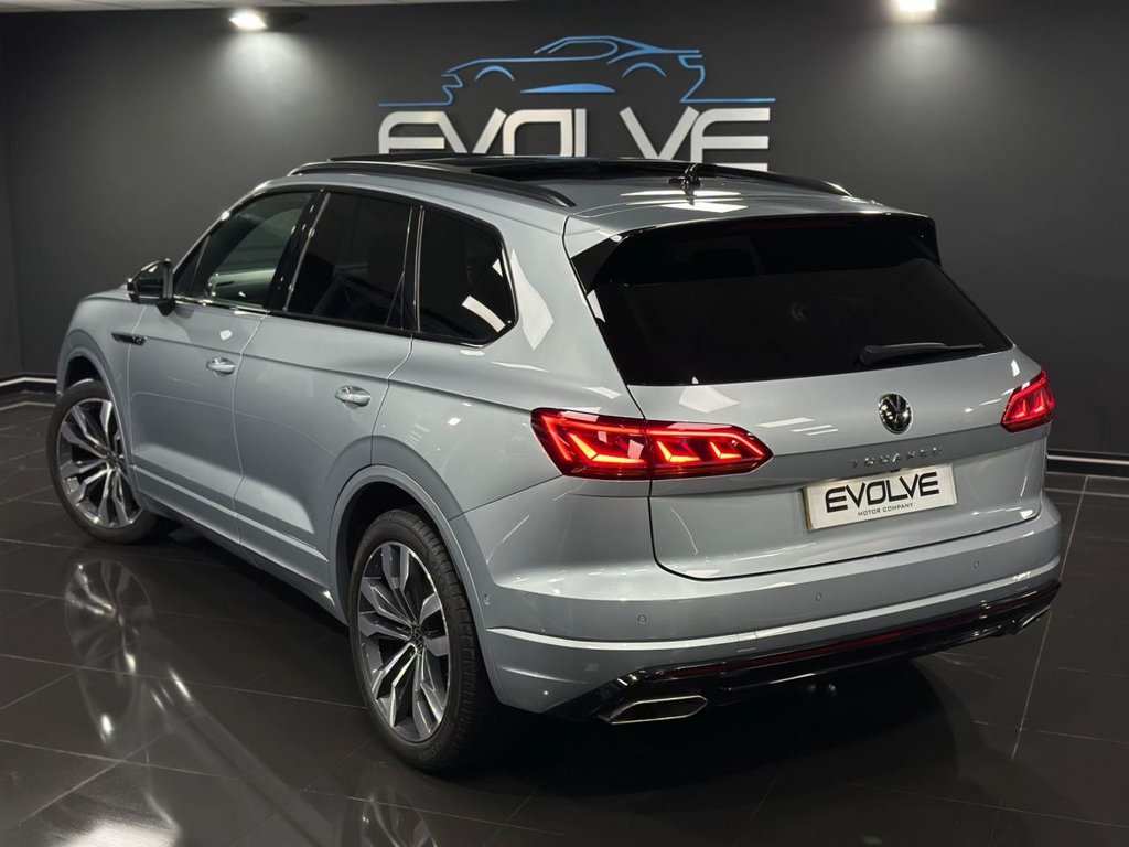 Used Volkswagen Touareg 2023 for sale - 76635479: Photo 11