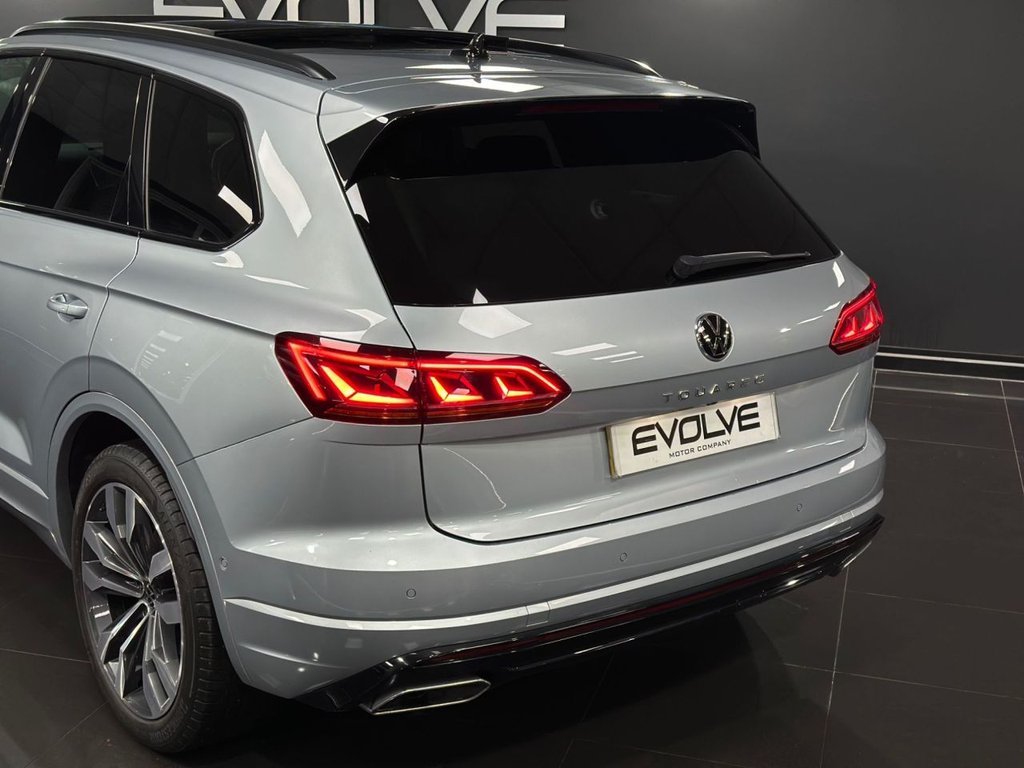 Used Volkswagen Touareg 2023 for sale - 76635479: Photo 13