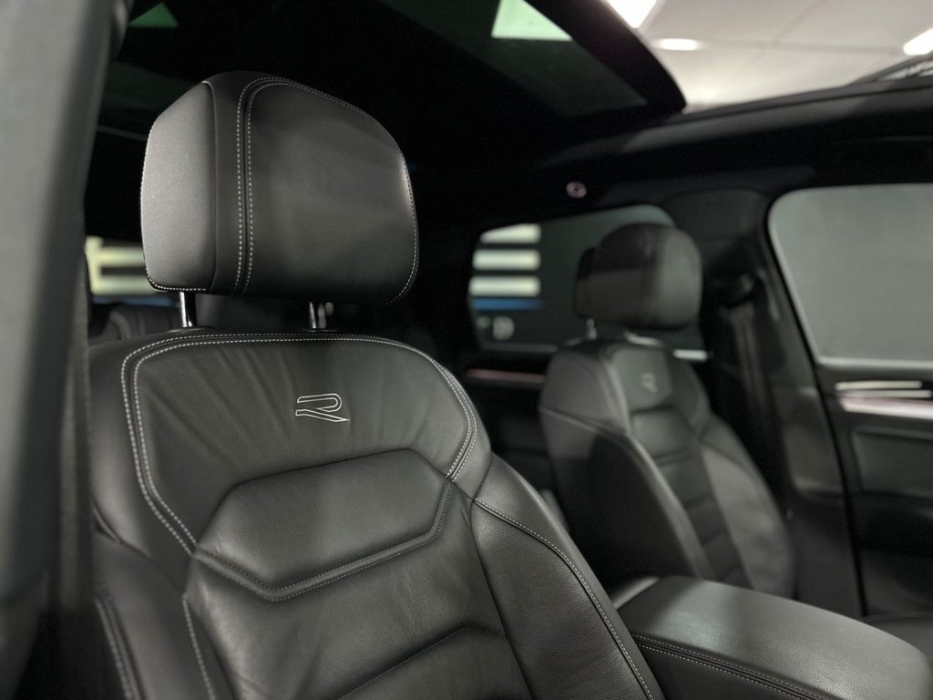 Used Volkswagen Touareg 2023 for sale - 76635479: Photo 26