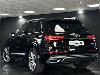 Used Audi Q7 2022 for sale - 79114333: Photo