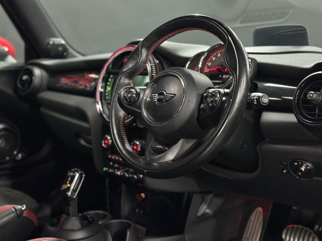 Used MINI Hatch 2018 for sale - 76605096: Photo 18