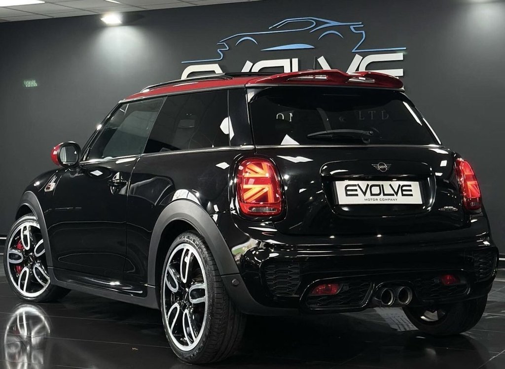 Used MINI Hatch 2018 for sale - 76605096: Photo 2