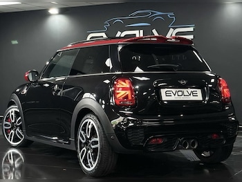 Used MINI Hatch 2018 for sale - 76605096: Photo