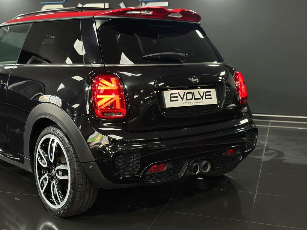 Used MINI Hatch 2018 for sale - 76605096: Photo 32