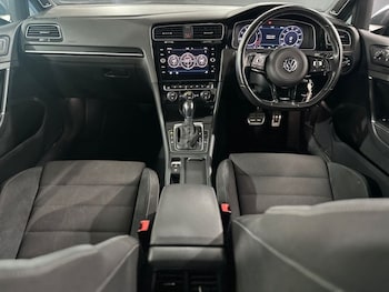 Used Volkswagen Golf 2017 for sale - 79089310: Photo