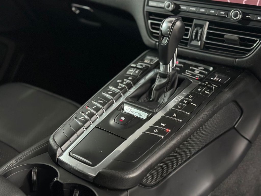 Used Porsche Macan 2019 for sale - 76482323: Photo 20