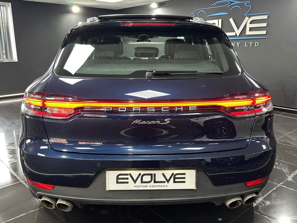 Used Porsche Macan 2019 for sale - 76482323: Photo 4
