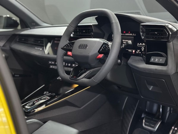 Used Audi RS3 2025 for sale - 76029460: Photo 17