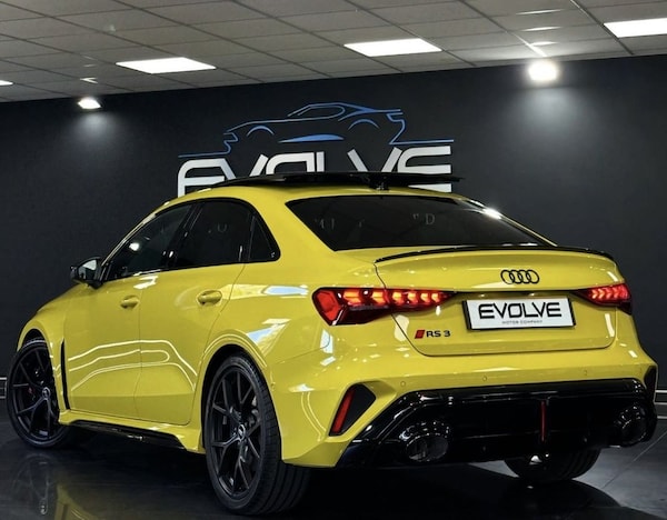 Used Audi RS3 2025 for sale - 76029460: Photo 2