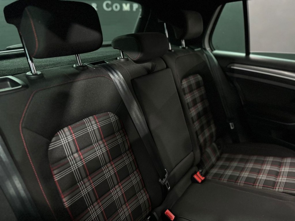 Used Volkswagen Golf 2019 for sale - 76751057: Photo 26