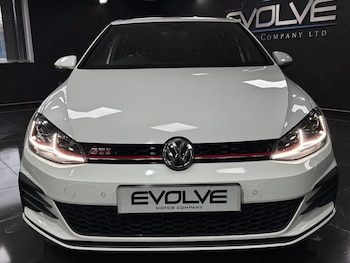 Used Volkswagen Golf 2019 for sale - 76751057: Photo