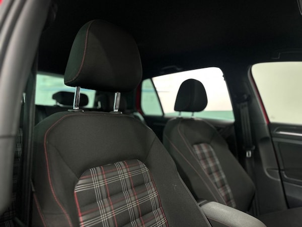 Used Volkswagen Golf 2019 for sale - 75666253: Photo 25
