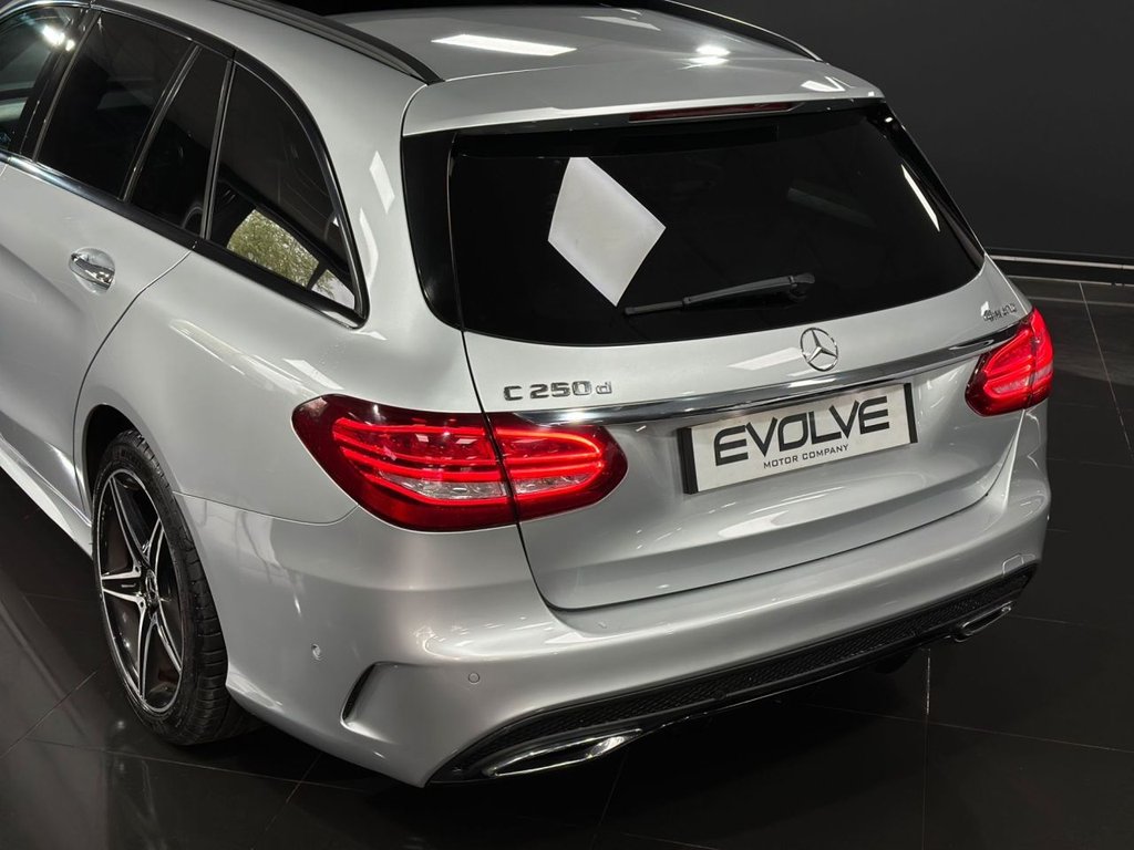 Used Mercedes-Benz C Class 2018 for sale - 78200489: Photo 13