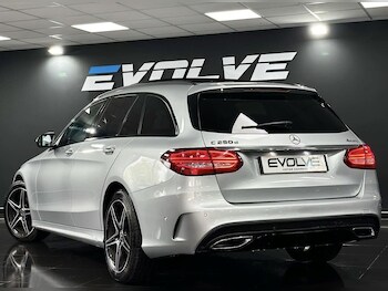 Used Mercedes-Benz C Class 2018 for sale - 78200489: Photo