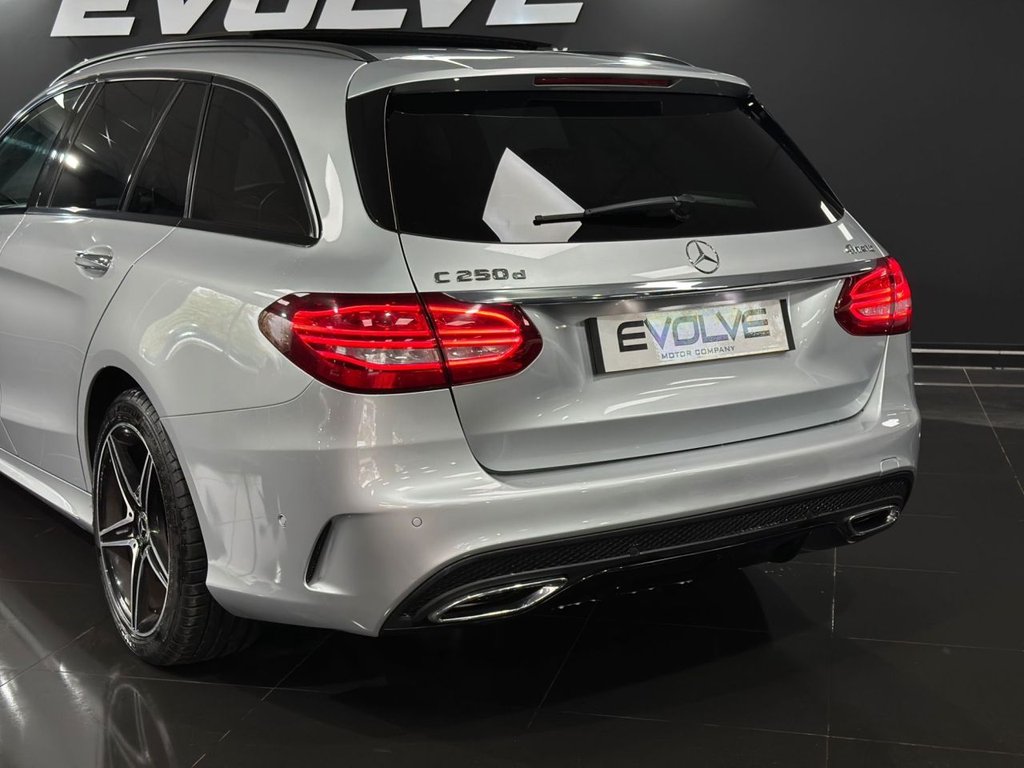 Used Mercedes-Benz C Class 2018 for sale - 78200489: Photo 30