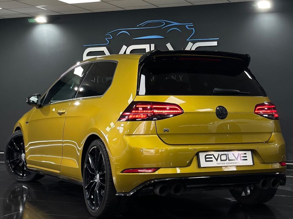 Used Volkswagen Golf 2018 for sale - 76481825: Photo 2