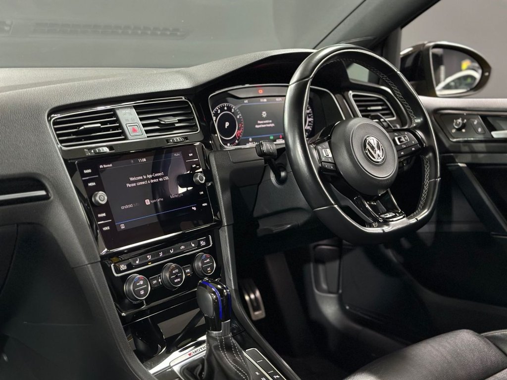 Used Volkswagen Golf 2018 for sale - 76481825: Photo 21