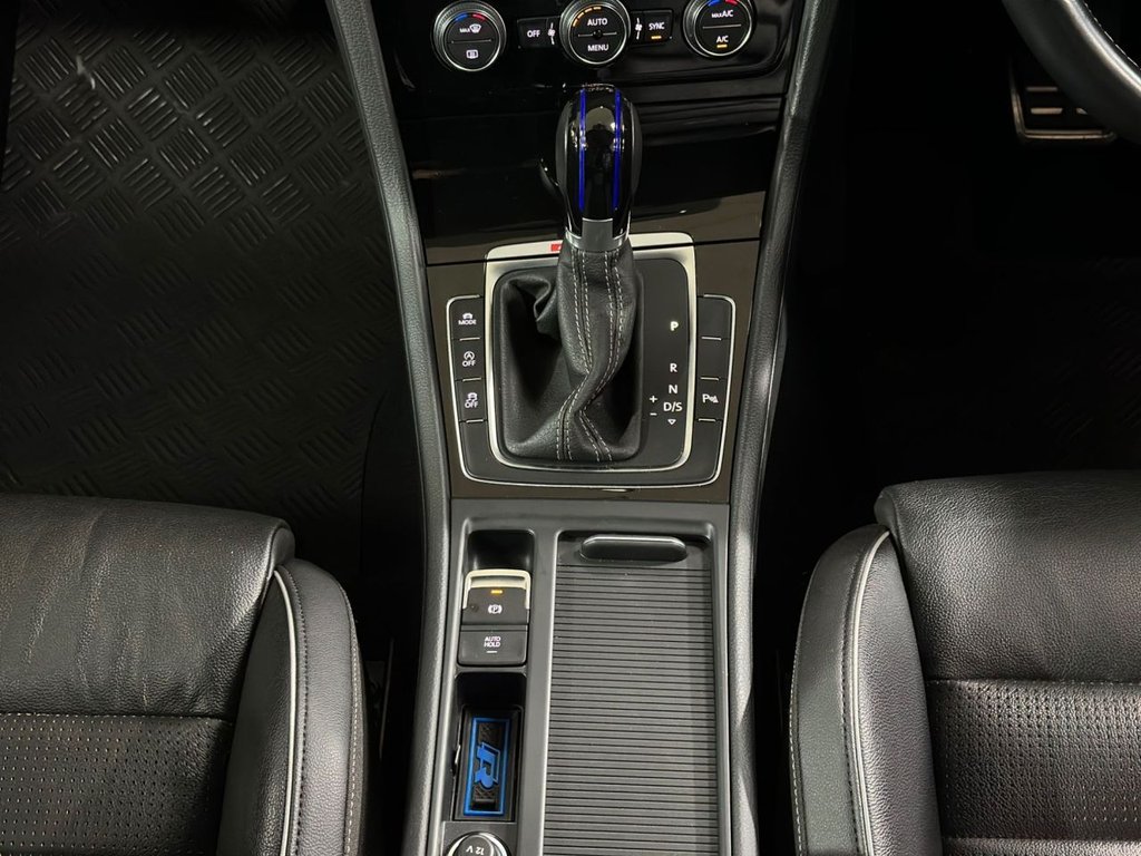 Used Volkswagen Golf 2018 for sale - 76481825: Photo 26