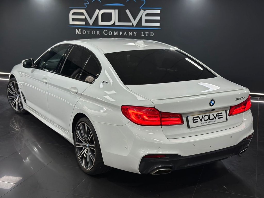 Used BMW 5 Series 2018 for sale - 76368194: Photo 11