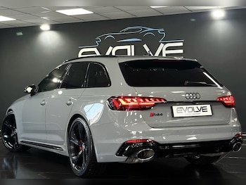 Used Audi RS4 Avant 2021 for sale - 77177957: Photo