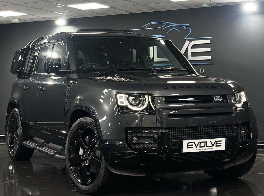 Used Land Rover Defender 2024 for sale - 76977509: Photo 1