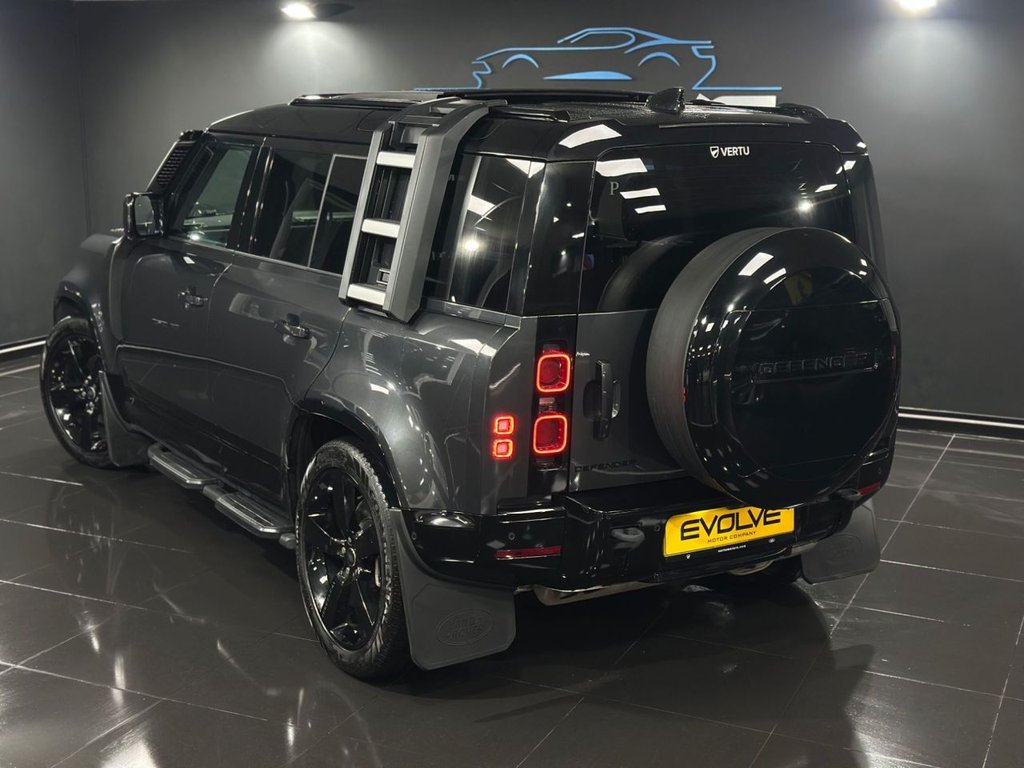 Used Land Rover Defender 2024 for sale - 76977509: Photo 11