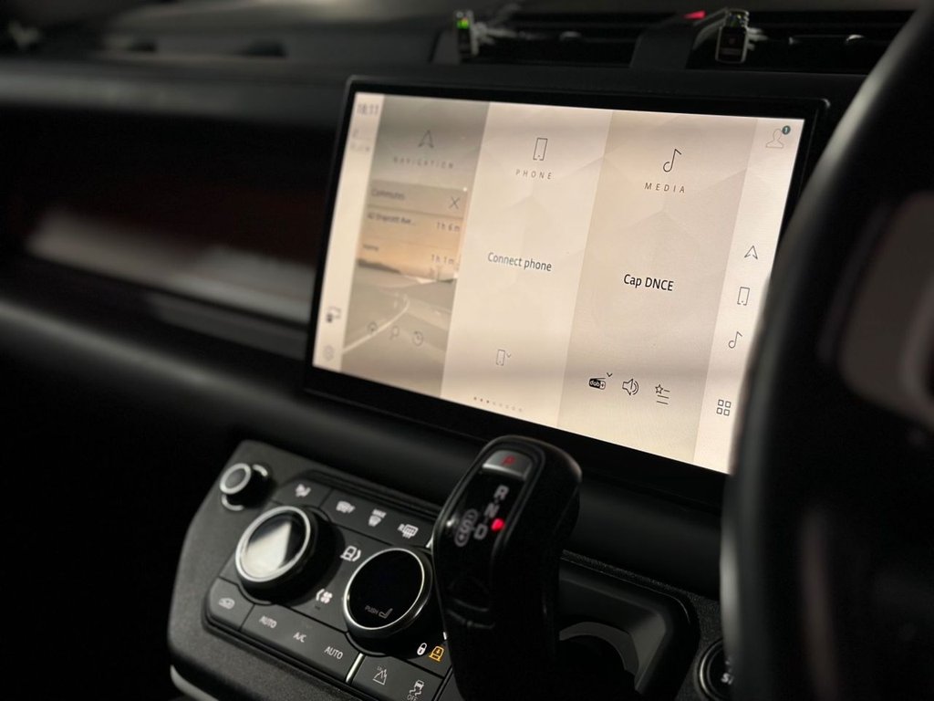 Used Land Rover Defender 2024 for sale - 76977509: Photo 20