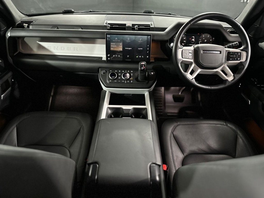 Used Land Rover Defender 2024 for sale - 76977509: Photo 3